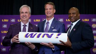 New bipartisan Senate bill includes a 'Lane Kiffin rule' (Lane Kiffin)